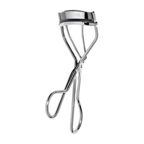 chanel beauté des cils|cils de chanel eyelash curler.